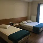 Oezguer Hotel Trabzon