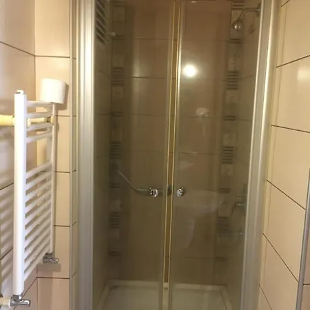 Hotel Oezguer