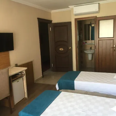 Oezguer Hotel Trebizonda