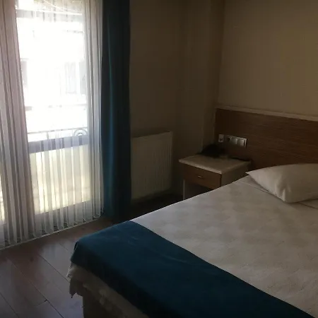 Oezguer